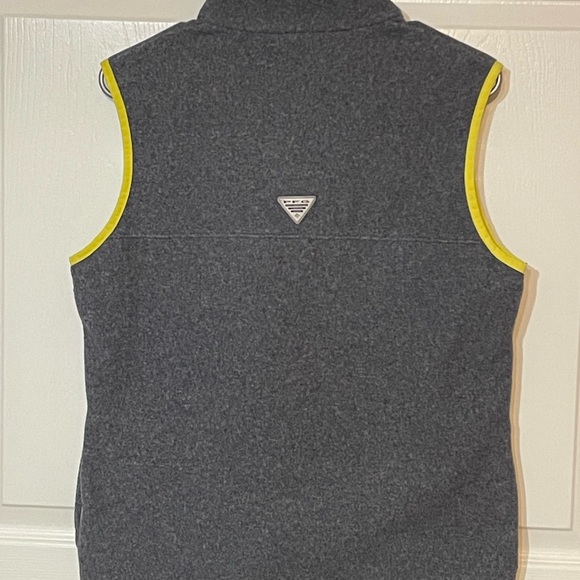 Columbia Gray and Yellow Performance Fishing Gear Full Zip Fleece Vest - Size M - Picture 6 of 11